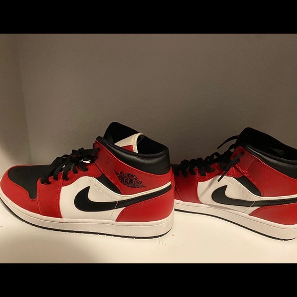 The Air Jordan Mid 'Chicago Black Toe' updates an iconic look